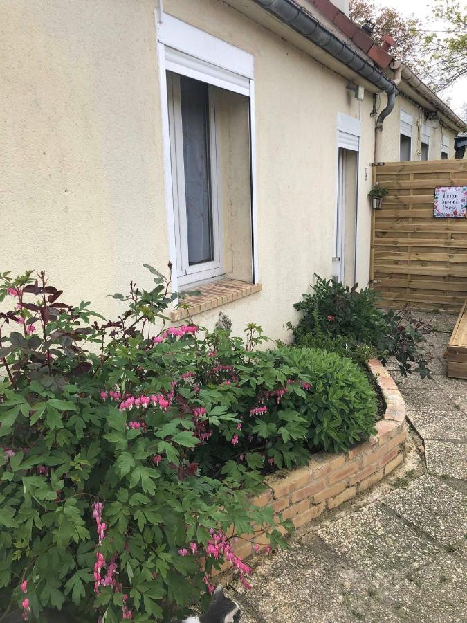 La romance Le Breuil-en-Auge Exterior foto